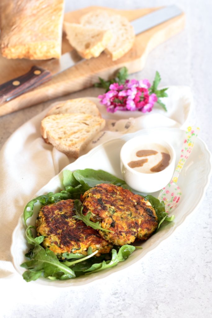 frittelle di zucchine carote e feta