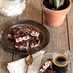 Torta al cioccolato a quadrotti